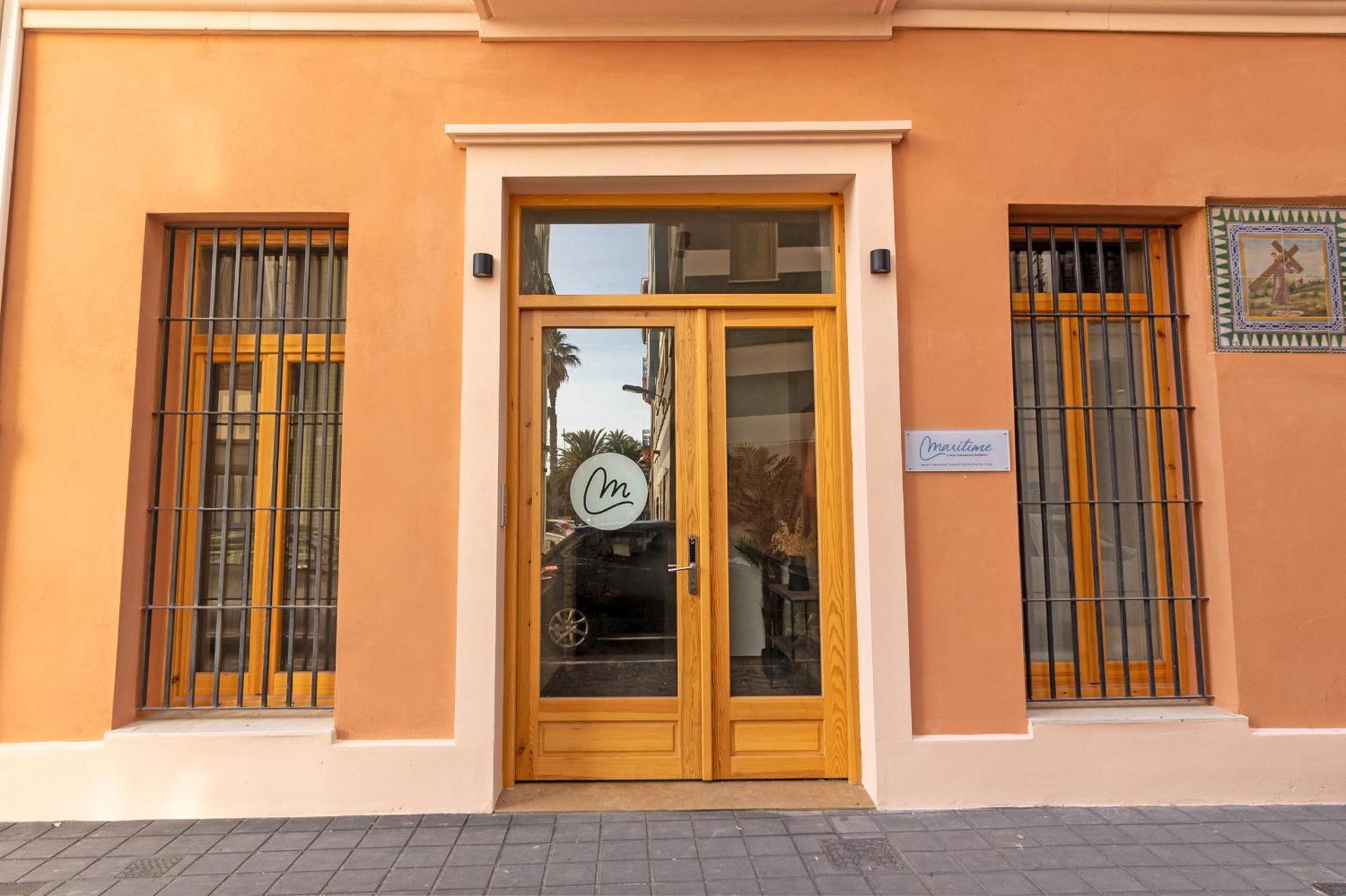 Maritime Apartamentos Puerto Valencia Eksteriør billede